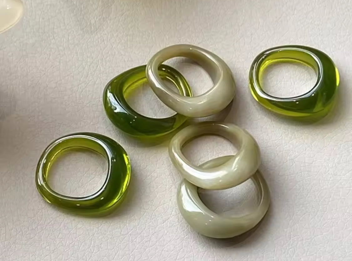 Vintage Resin Green Rings