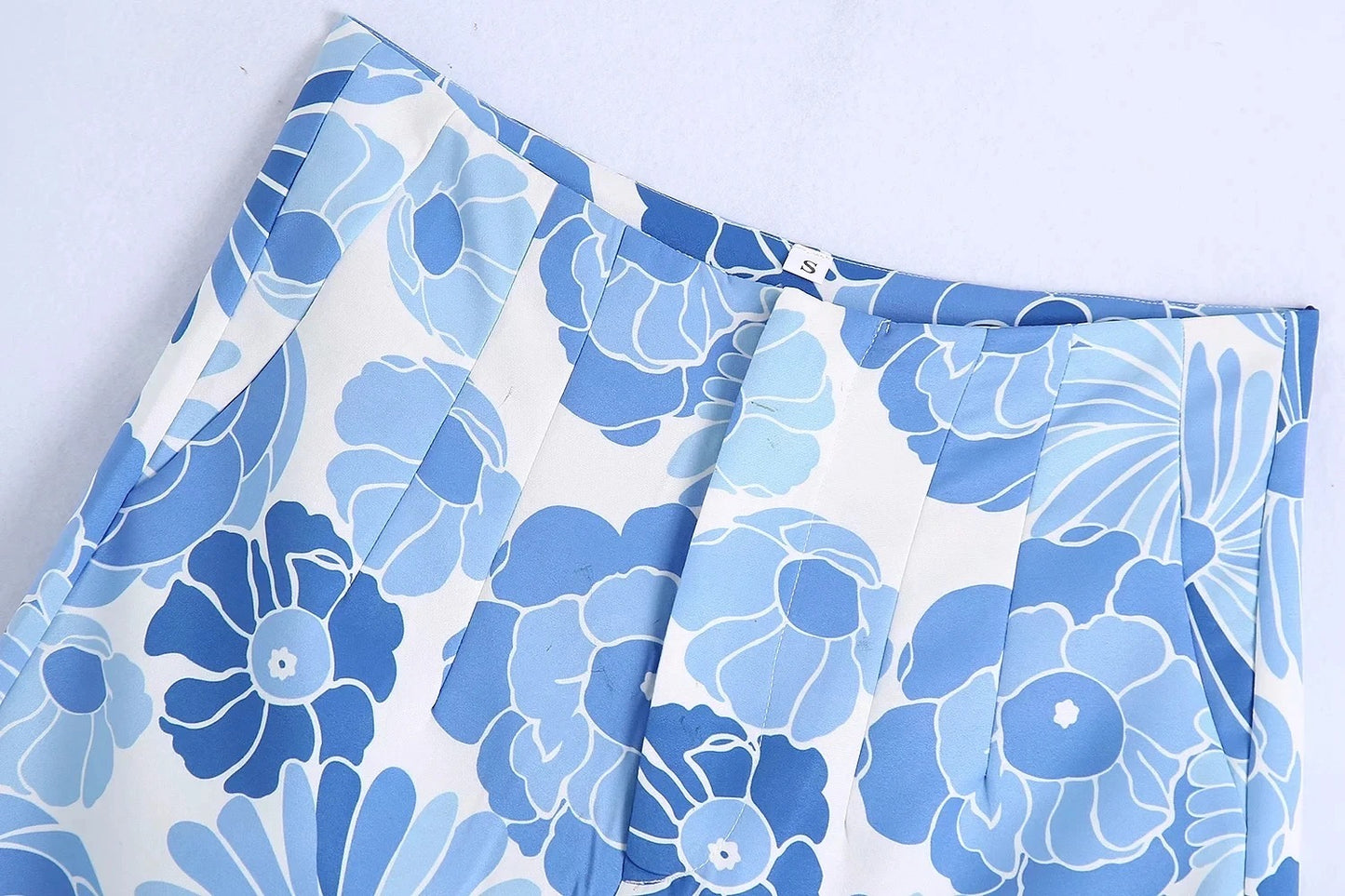 Floral Short